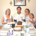 v.l.: Hans Gut, Hertha Gut, Enkelin Lina, Enkel Peter mit Frau Melissa und Tochter Aubrie, Sohn Wolfgang mit Frau Joanne